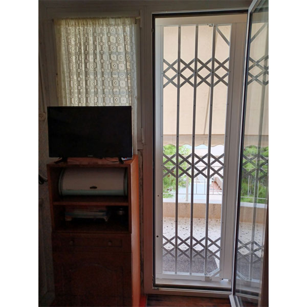 Πτυσσόμενα κάγκελα μονό