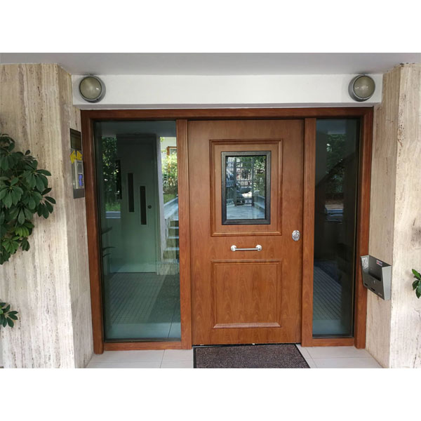 Πόρτα Ασφαλείας ξύλινη εισόδου