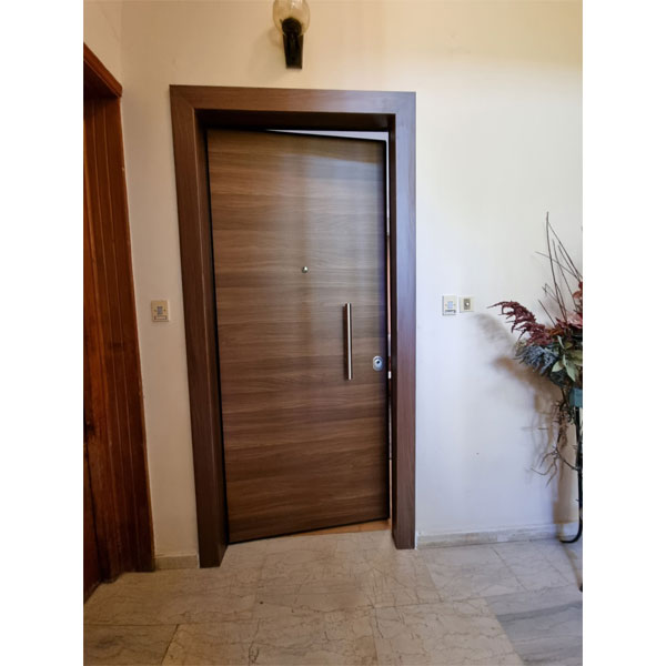 Πόρτα Ασφαλείας εσωτερική πολυκατοικίας